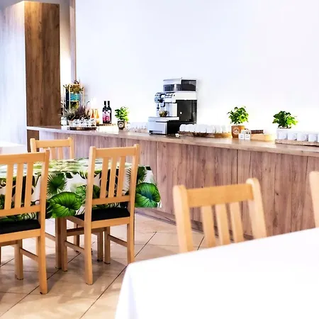 Wiking-osrodek Wypoczynkowo-szkoleniowy リゾート ヤンタル