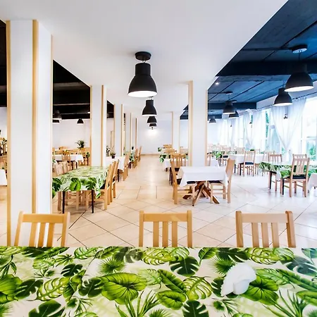 Wiking-osrodek Wypoczynkowo-szkoleniowy リゾート ヤンタル