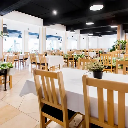 Wiking-osrodek Wypoczynkowo-szkoleniowy *