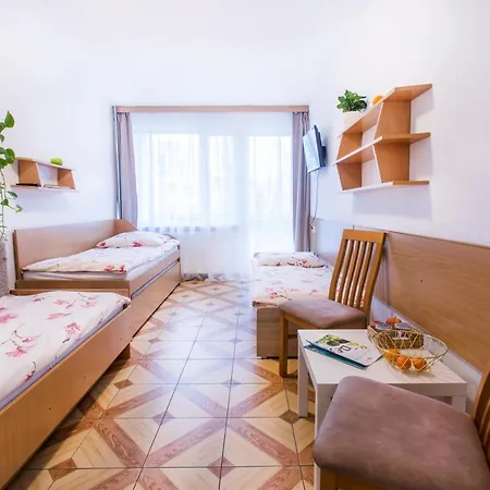 Wiking-osrodek Wypoczynkowo-szkoleniowy リゾート *