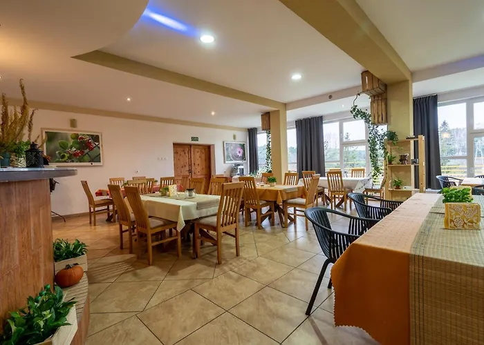 Wiking-osrodek Wypoczynkowo-szkoleniowy